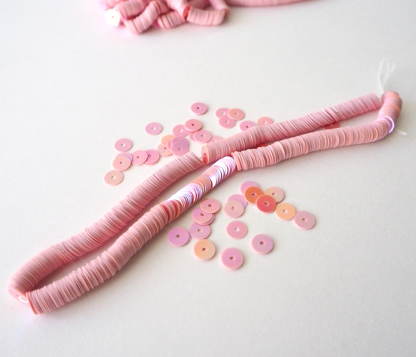 フランス製スパンコール 5mm オリエンタルピンク #PA10-O.PK5 / オートクチュール刺繍 リュネビル刺繍 2枚目の画像