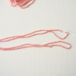 チェコ カットビーズ ピンク / オートクチュール リュネビル刺繍 ビーズ刺繍 糸通し ガラスビーズ 3枚目の画像