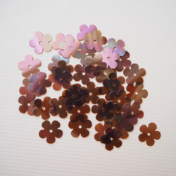 お花モチーフ スパンコール ブラウン系3トーン / オートクチュール刺繍 リュネビル刺繍 4枚目の画像