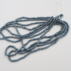 法國古董珠（13/0）金屬藍色/高級時裝刺繡Luneville刺繡穿線 第3張的照片