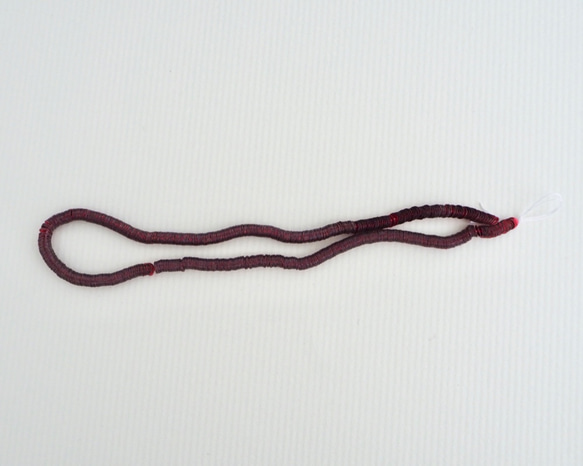 3mm スパンコール 1000枚 チェリーレッド / キュベット オートクチュール刺繍 リュネビル刺繍 糸通し 3枚目の画像