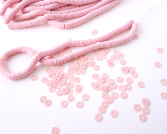 フランス製 スパンコール 4mm ピーチピンク #PA11-PE.PK4 / パイエット リュネビル刺繍 糸通し 1枚目の画像