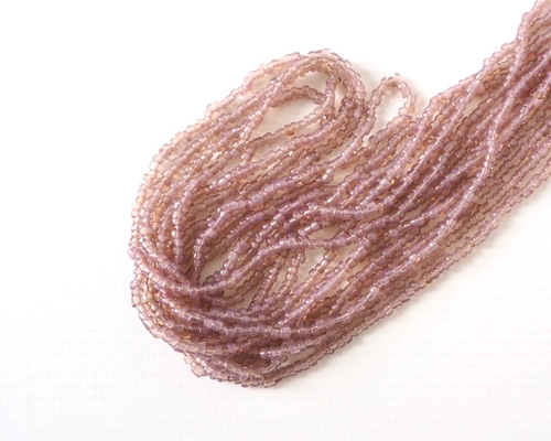 フランス製アンティークビーズ オールドローズ 15〜13/0 ＃AP04