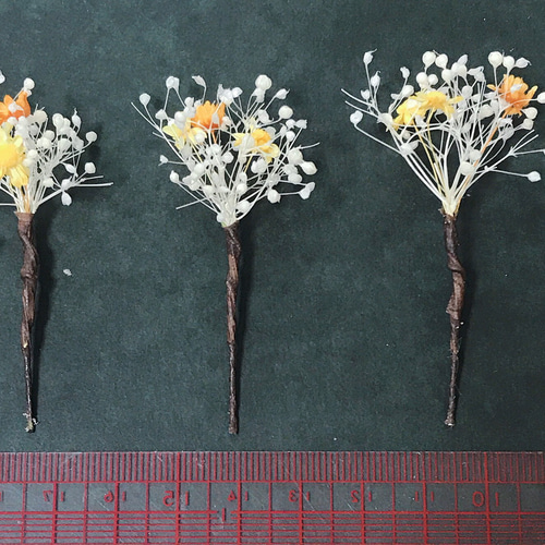 人気再々々販！】 かすみ草の髪飾り with スターフラワー ヘアピン hug  