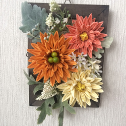 花の壁飾り⑤（折り紙） 4枚目の画像