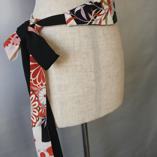 高級感 金糸煌めくサッシュベルト Ｗ65〜95cm 着物リメイク J61113 鶴刺繍 サッシュベルト W 65〜95cm 帯ベルト 着物リメイク 70706