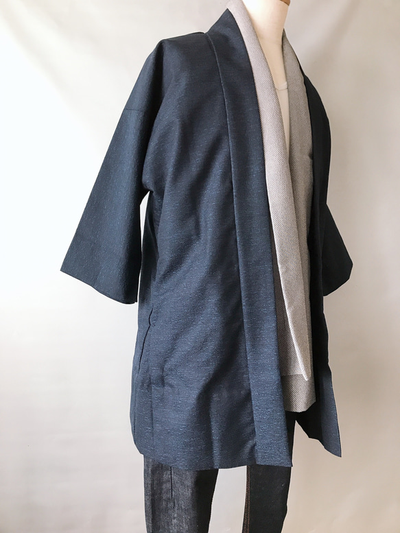 着物リメイク スラッシュポケット付 ロング羽織カーディガン 和コート 和装 和柄 アウター 無地 濃紺色 M〜XL 4枚目の画像