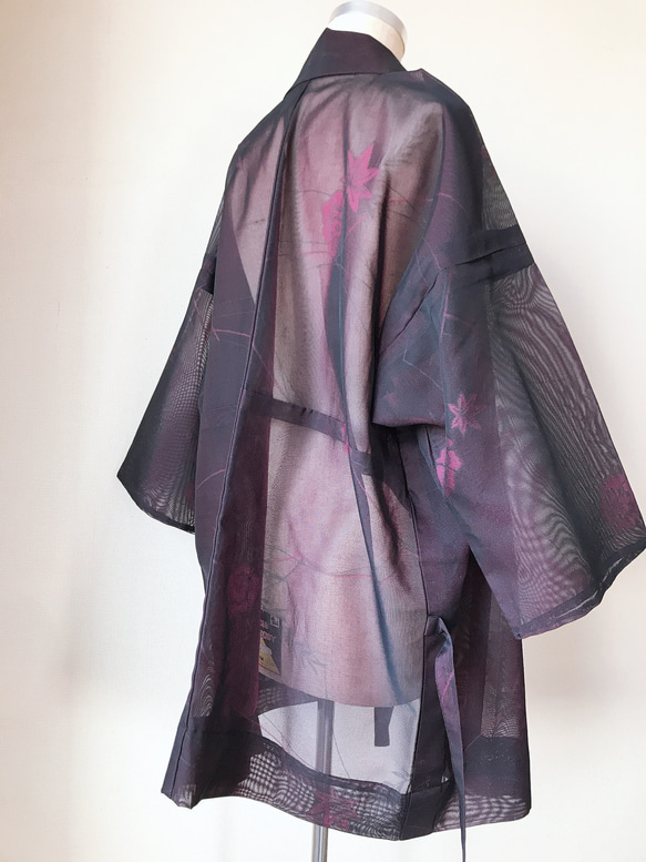 着物リメイク ポケット付 シースルー作務衣コート カーディガン  ハーフ羽織 シアー 衣装 花柄 赤紫 フリーサイズ 7枚目の画像