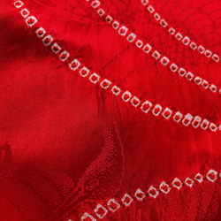着物リメイク 鶴と絞りの変形袖カーディガン 羽織 着物風 和装 和柄 衣装 和柄 ロング 赤 フリーサイズ(B47) 10枚目の画像
