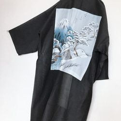 着物リメイク  背中に風景画 シースルー 長羽織 和コート ロングカーディガン シアー 和装 ダーク系（807） 1枚目の画像