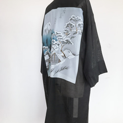 着物リメイク  背中に風景画 シースルー 長羽織 和コート ロングカーディガン シアー 和装 ダーク系（807） 2枚目の画像