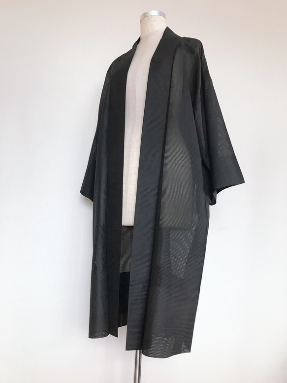 着物リメイク  背中に風景画 シースルー 長羽織 和コート ロングカーディガン シアー 和装 ダーク系（807） 7枚目の画像