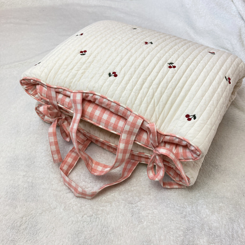 お昼寝布団 韓国イブル さくらんぼ 刺しゅう キルティング 80×120 雑貨  