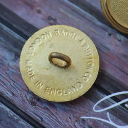 英国製デザインボタン(335)　ゴールド　15mmまたは21mm 9枚目の画像