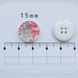 リバティプリントの布サンドボタン　ピンク　15mm　5個入り 3枚目の画像