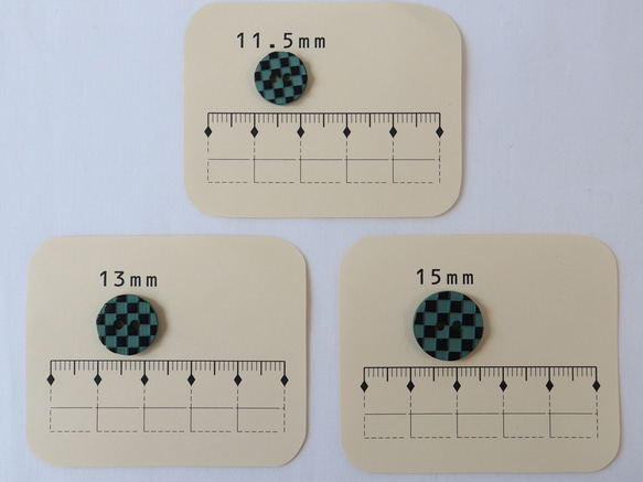 市松模様ボタン　黒×緑　11.5・13・15mm 6枚目の画像