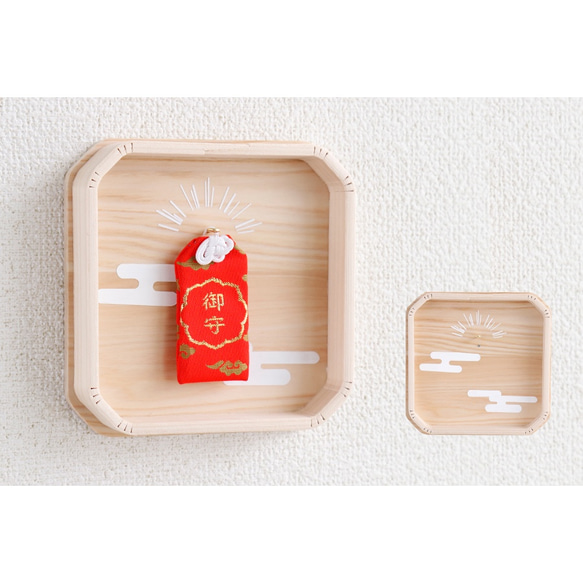 [免費送貨]牆面裝飾護身符■背光神KAMINOE Bakumo B的照片■保護所有側面■壁掛護身符盒 第1張的照片