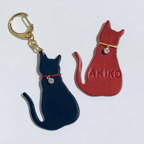 送料無料 名入れ 本革 ねこちゃんキーホルダー キーホルダー Red milk