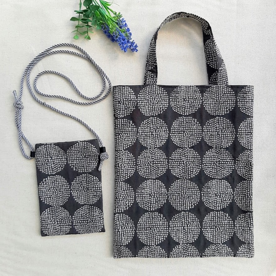 福袋★大人のポシェット&ぺたんこバッグ　消し炭色　7021★黒　ブラック　サコッシュ　トート