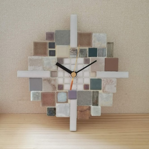 ★タイルの掛け時計　”Yukidoke"　1003★　モザイクタイル　インテリア 5枚目の画像
