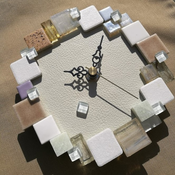 ★タイルの置き時計・壁掛け時計　”Cotton"　1004★　モザイクタイル　インテリア 6枚目の画像