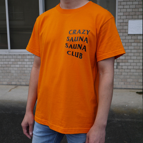 【CRAZY SAUNA SAUNA CLUB】サウナ パロディ Tシャツ 3枚目の画像