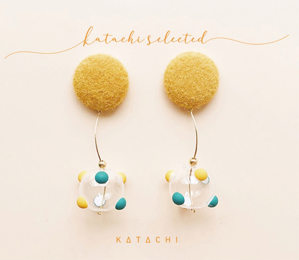 Katachi Selected・「18Kガラスボール」惑星の吊り下げピアス(Lサイズ) 1枚目の画像