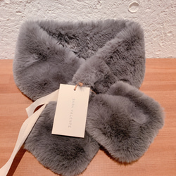 SARA VALENTE「Faux fur Ｍuffler」フェイクファーマフラー 4枚目の画像