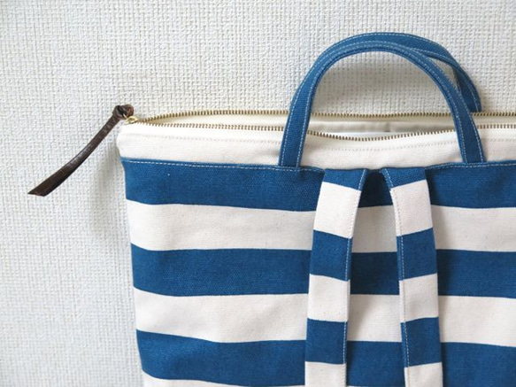 sold out☆ワイドボーダー帆布リュックサック☆blue&ivory 4枚目の画像