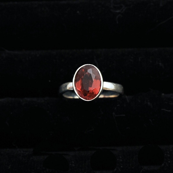 復古紅色玻璃橢圓形戒指銀925戒指尺寸9 第4張的照片