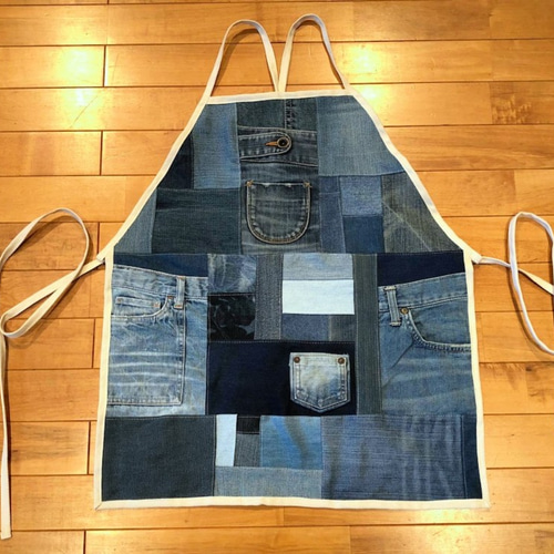 デニム☆パッチワーク・エプロン☆カフェエプロン 前掛け リメイク