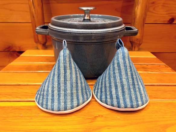 2個セット☆三角鍋つかみ☆staub にいかがでしょうか？デニム