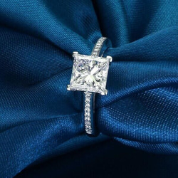 送料無料★婚約指輪 ギフト ジルコニア※金属アレ対応リング 指輪 ホワイトゴ―ルド S925刻印 4枚目の画像