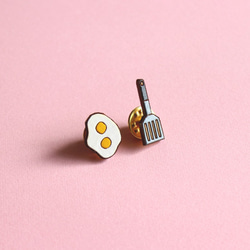 Wooden mini pins(Egg) 3枚目の画像