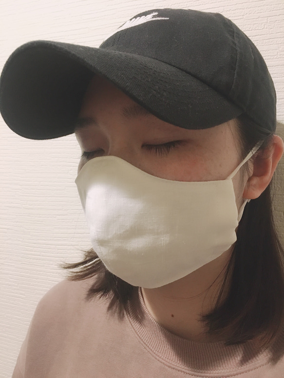 【即日発送]送料無料 夏用　白マスク　1050円　国産リネン100%ダブルガーゼ 立体マスク 5枚目の画像