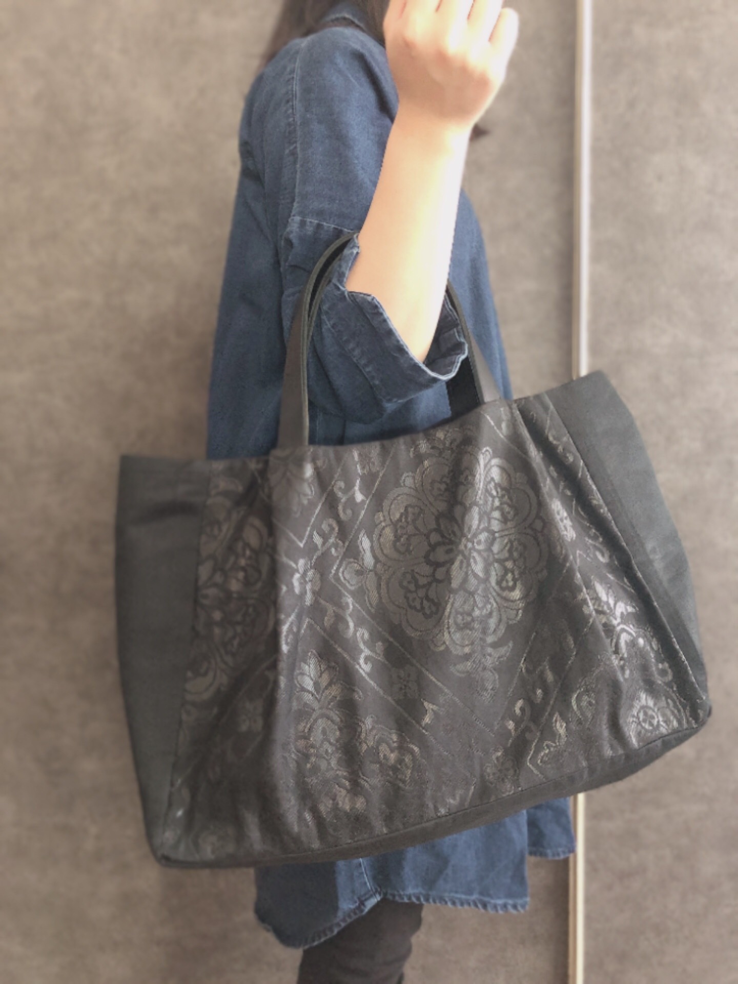 アンズルーム☆ハンドメイド☆ちょっと豪華な トートバッグ