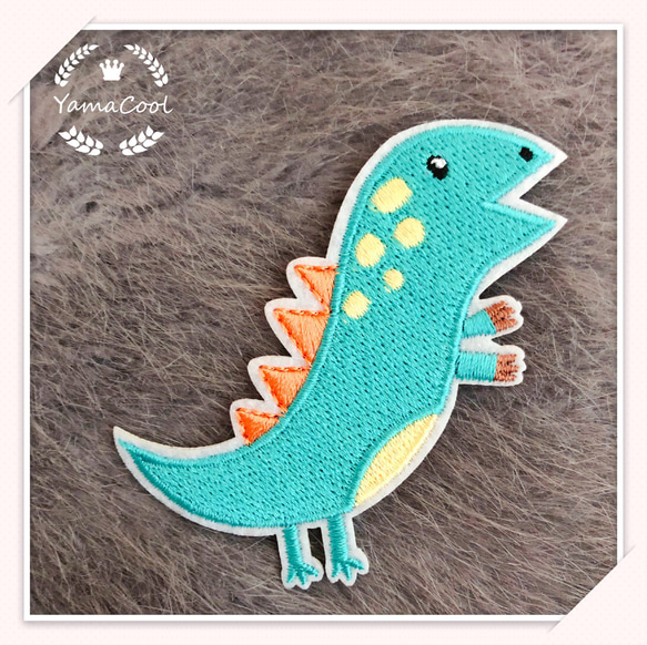 【HJ02】刺繍アイロンワッペン  4枚★セットセール★恐竜 6枚目の画像