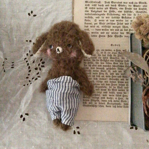 No 923❣️可愛い垂れ耳うさぎさんレジンヘアゴム❣️٩(๑❛ᴗ❛๑)۶ No 923❣️可愛い垂れ耳うさぎさんレジンヘアゴム❣️٩(๑❛ᴗ❛