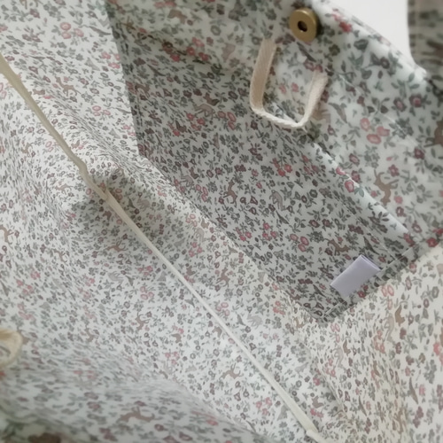 リバティ　メドウテイルズ　フレンチカラー　レッスンバッグ レッスンバッグ 絵本袋 通園バッグ ハンドメイド リバティ