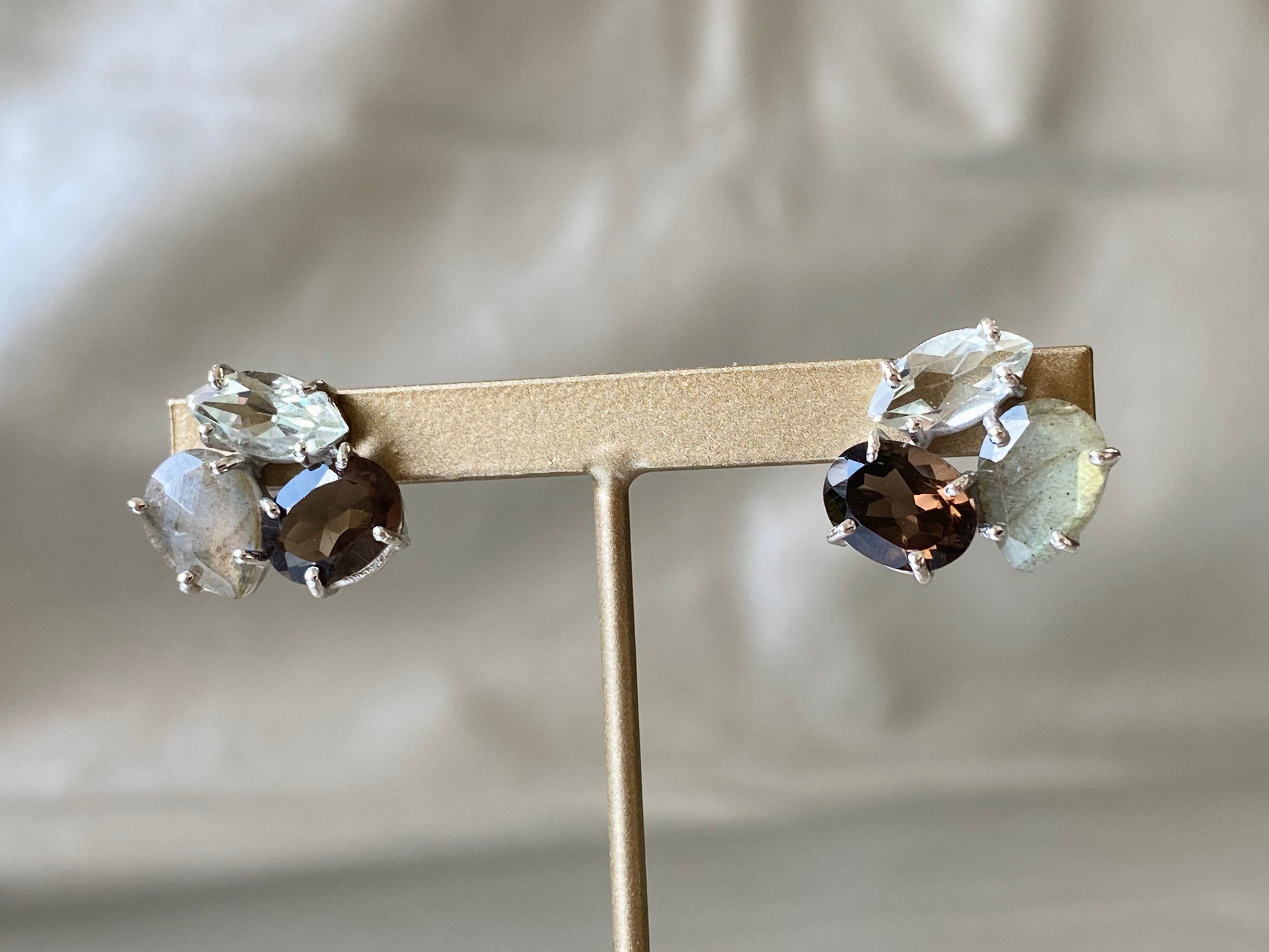 《SV925＋ロジウムコーティング》天然石ピアス◇スモーキークォーツ◇グリーンアメジスト◇ラブラドライト 5,858円