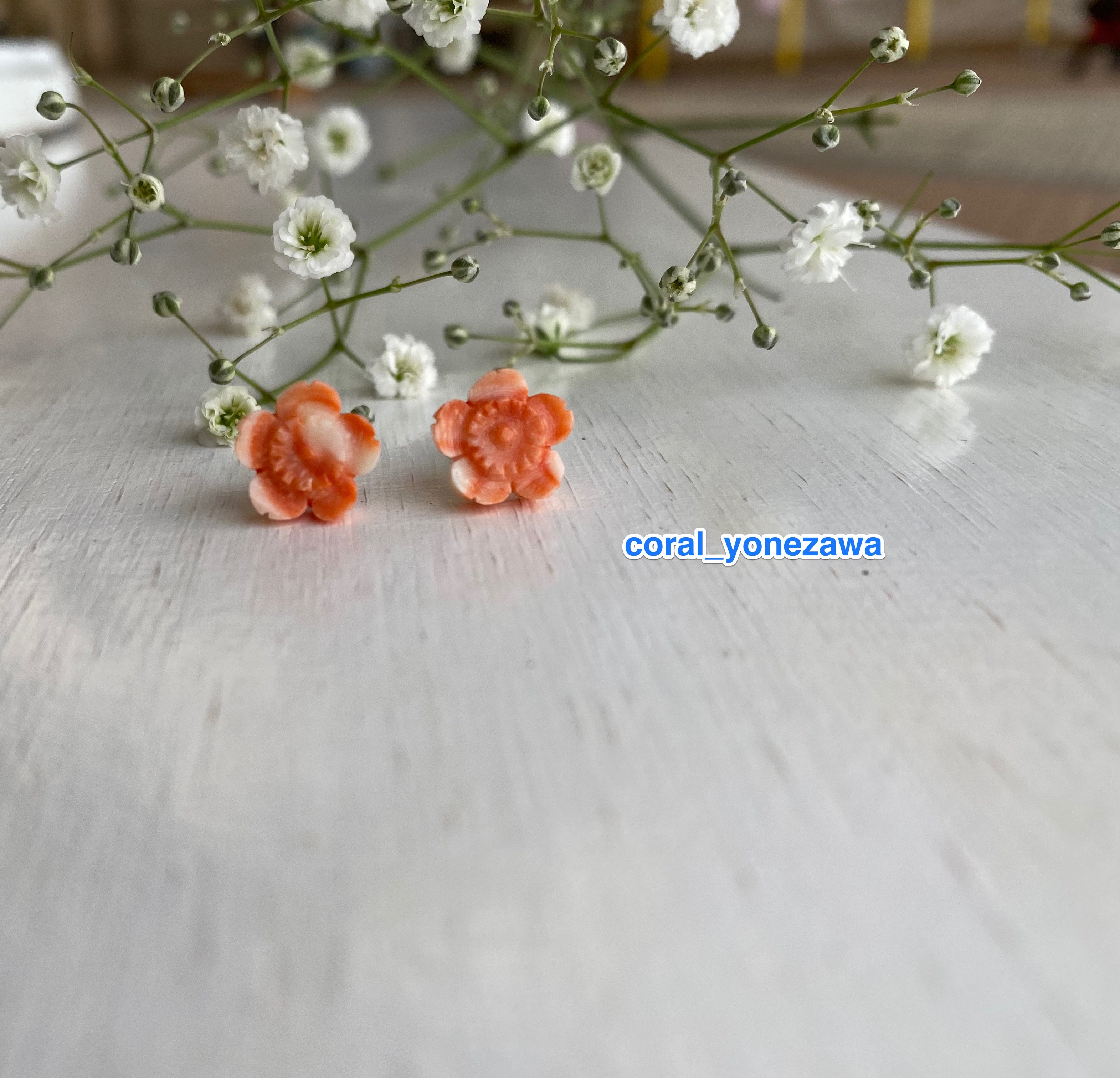 ニッポン・梅・伝統工芸彫刻品・土佐の海より…モモイロサンゴのピアス
