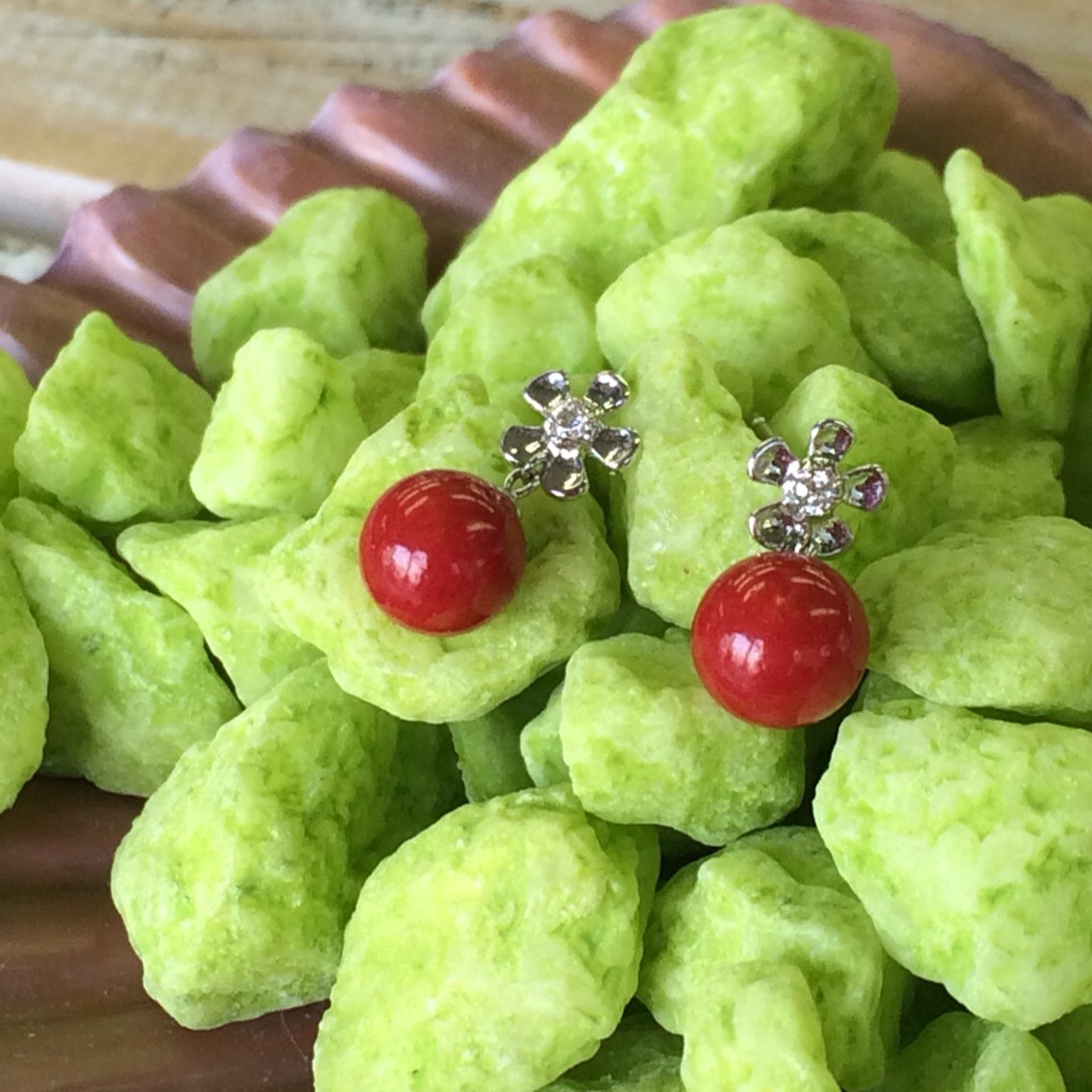 サンゴのピアス