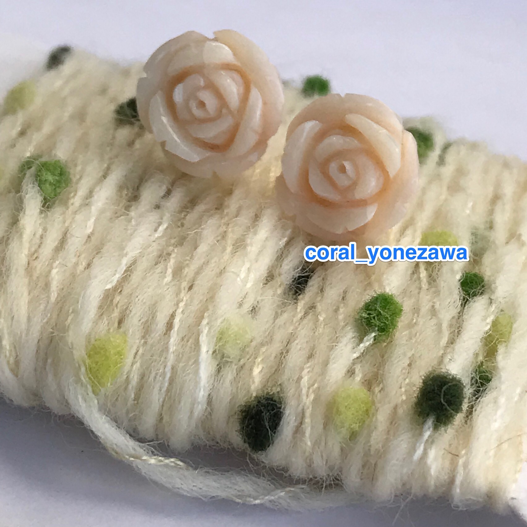 ベージュローズのcoralイヤリング〜SV〜