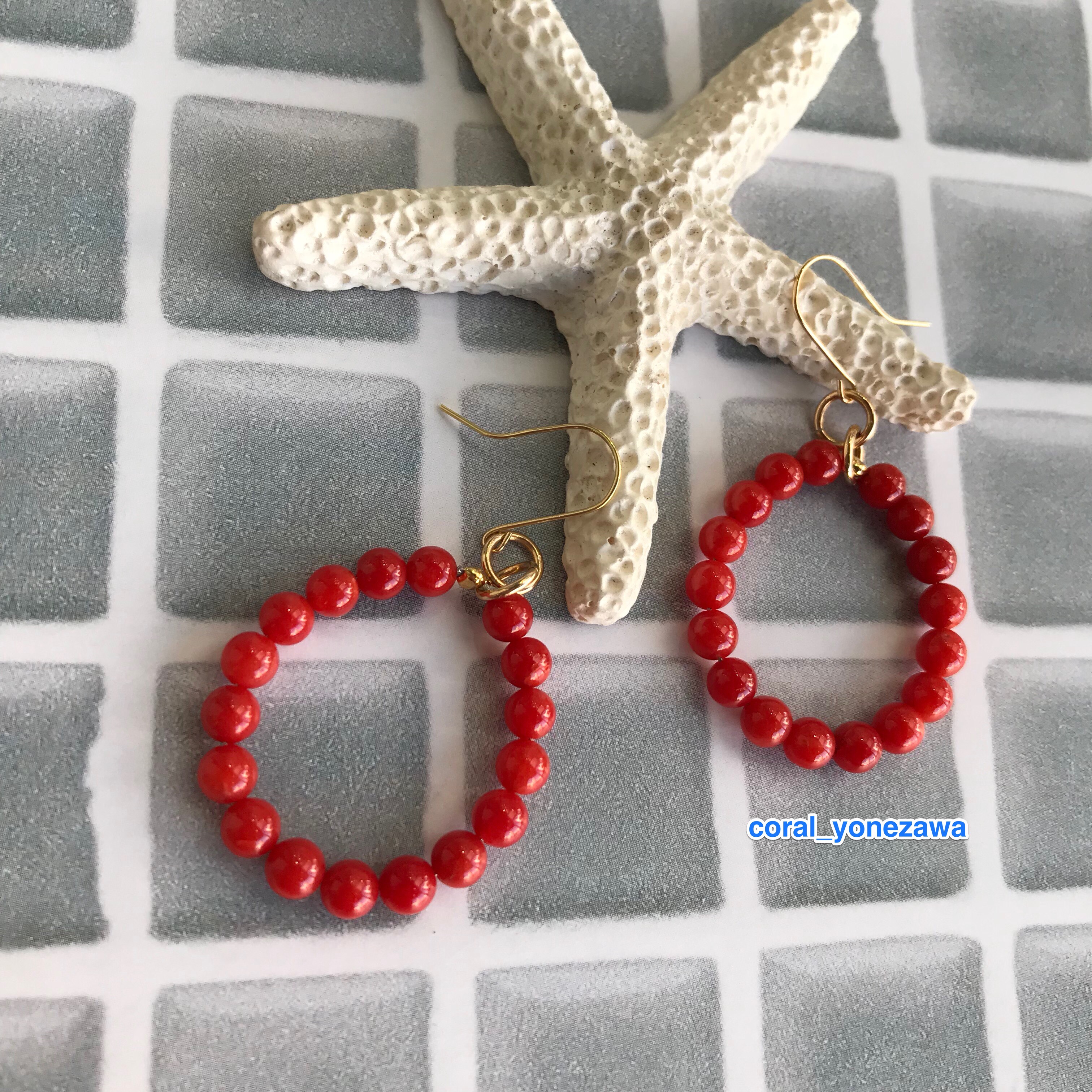 K18イエローゴールド赤い珊瑚のフープピアス