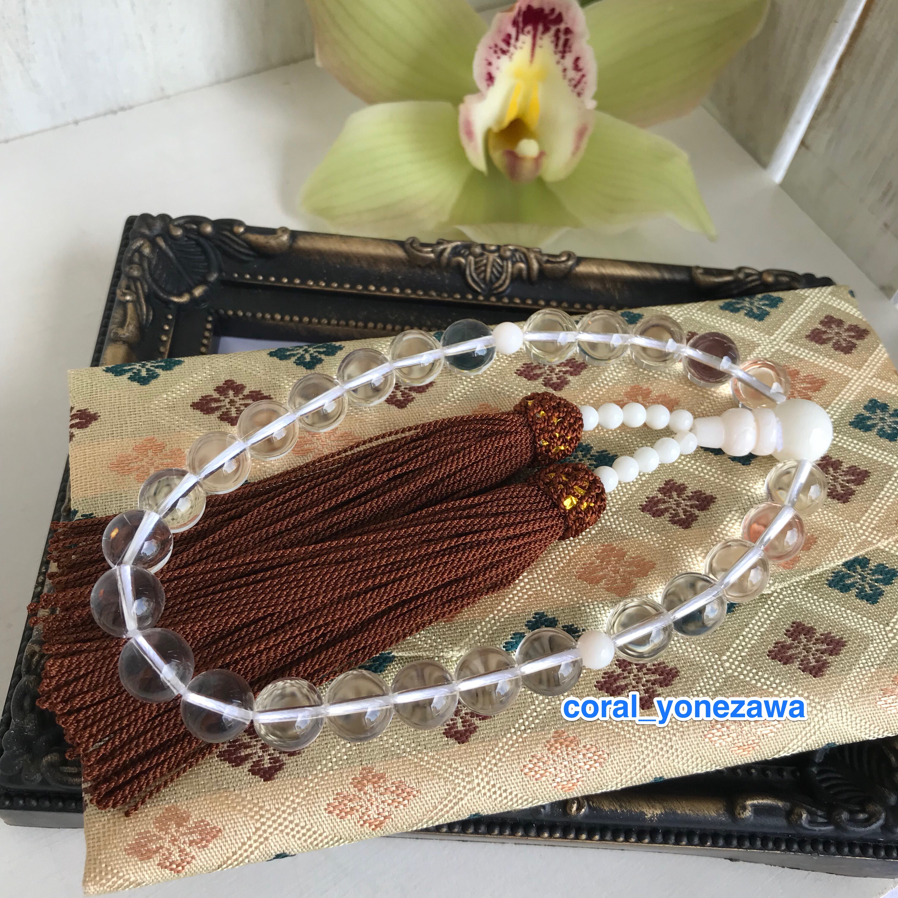 水晶数珠【房ぶらうん】