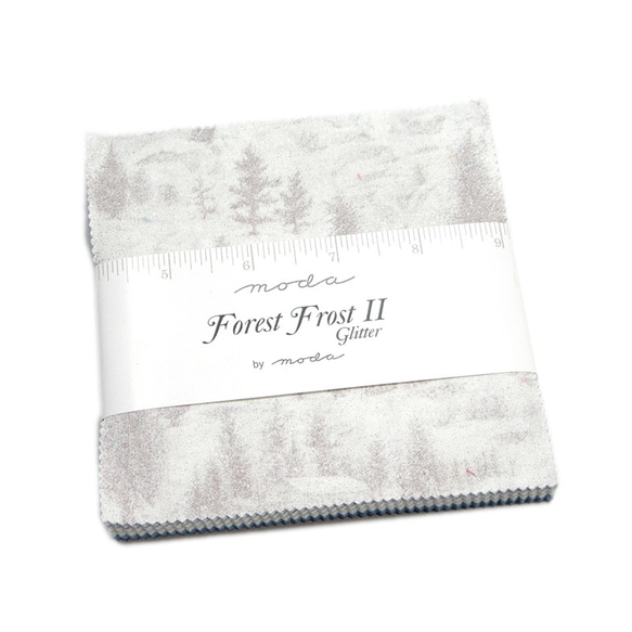 USAコットン moda charmpack 42枚セット Forest Frost II (ラメ入り) 3枚目の画像