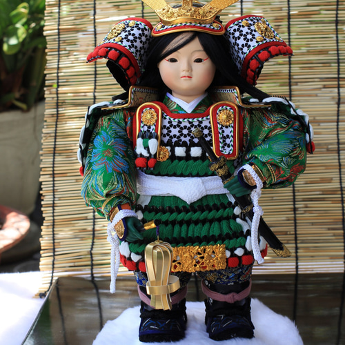美品　五月人形 大将飾り 鯉のぼり　オルゴール付き　こどもの日　兜飾り　武者人形 送料無料】五月人形 ・ 子供大将 ・ 武者人形 五月人形