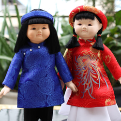【送料無料】ベトナム結婚式　伝統的なアオザイ衣装　・　ベトナム人形 3枚目の画像