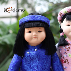 【送料無料】ベトナム結婚式　伝統的なアオザイ衣装　・　ベトナム人形 5枚目の画像