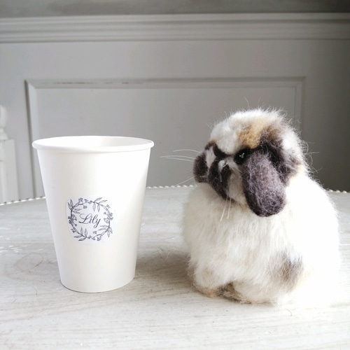 羊毛フェルトリアルうさぎ お座りホーランドロップ (ブロークン